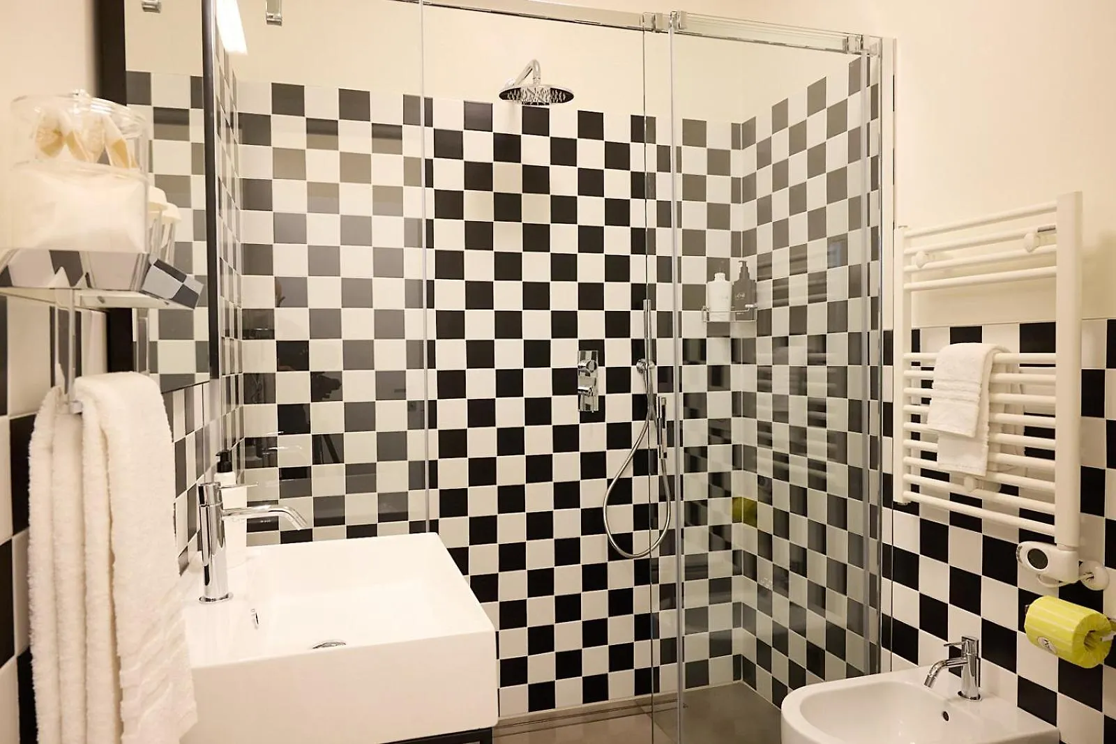 Unico Loft Apartment Rimini Italy